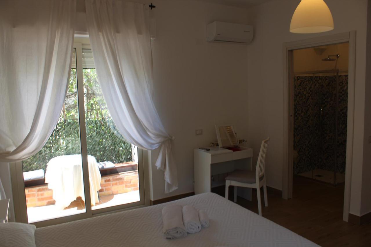 B&B Casa Al Vicolo 2 ตาออร์มินา ภายนอก รูปภาพ