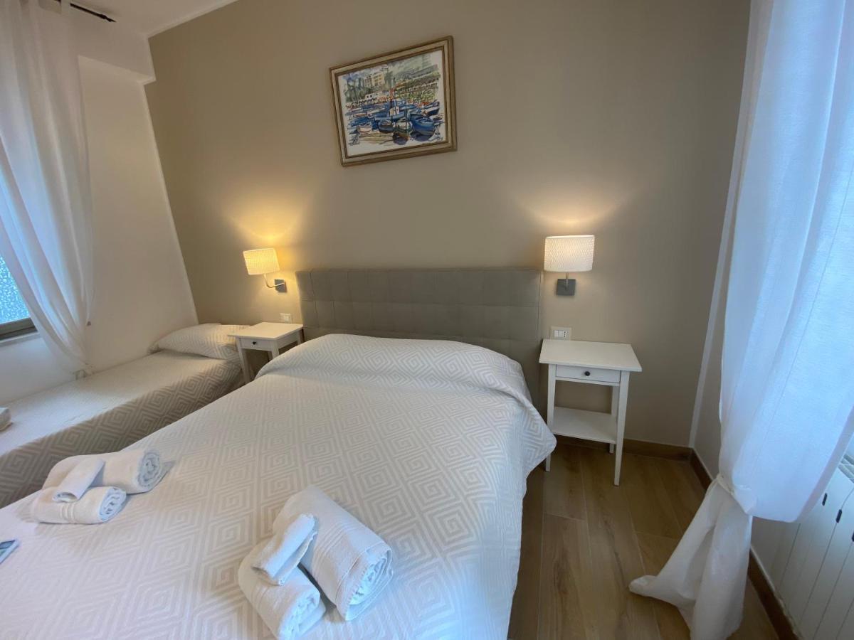 B&B Casa Al Vicolo 2 ตาออร์มินา ภายนอก รูปภาพ